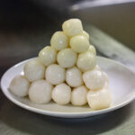 中央院 法要でのお供え物の例（積み団子）