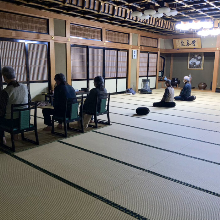 月例坐禅会 (中央院 苫小牧)
