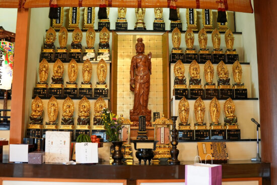 三十三観音（さんじゅうさんかんのん）