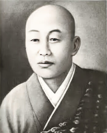 初代　開山
小松萬宗師